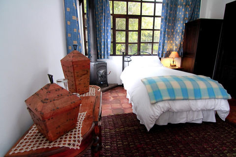 Habitación estilo colonial